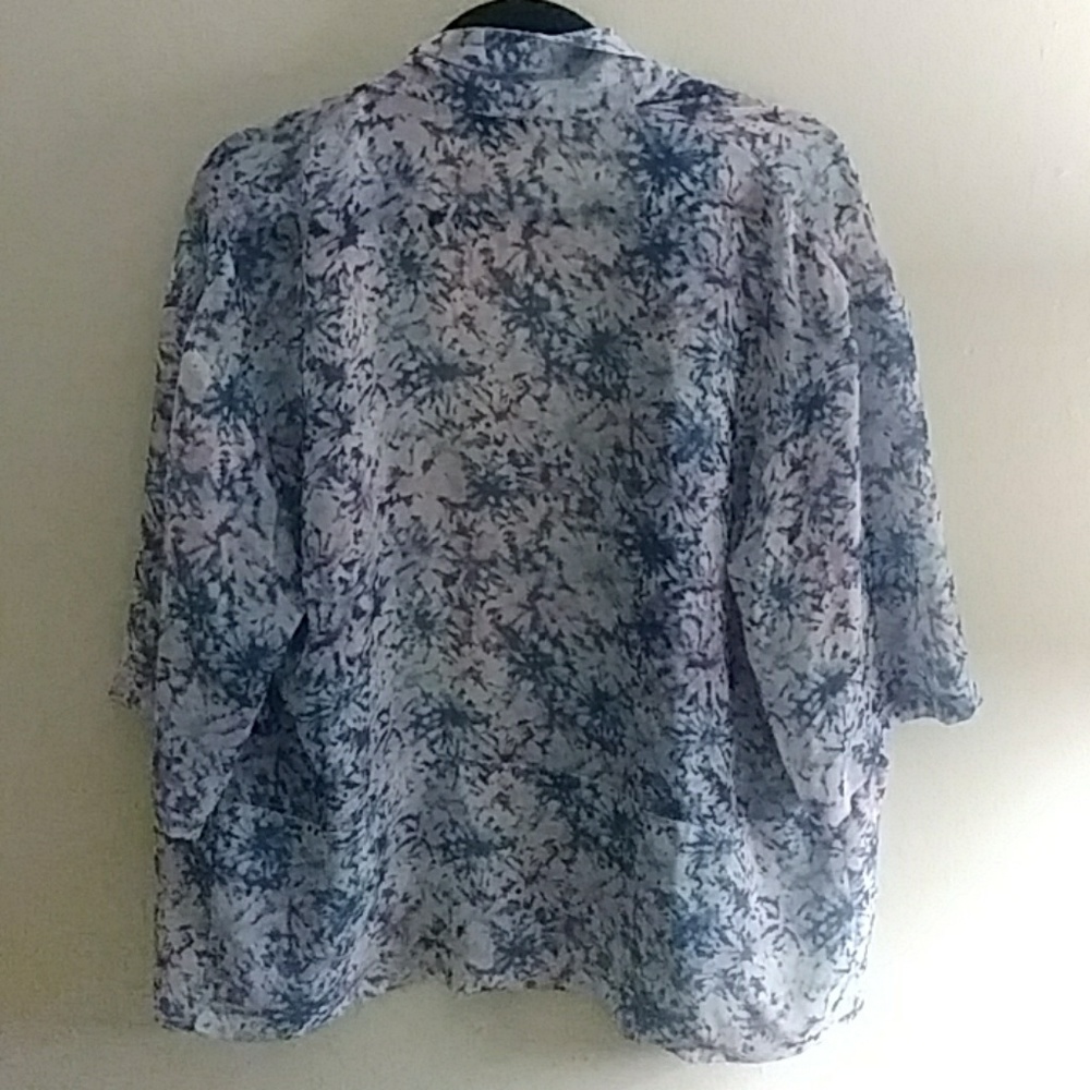 Floral shall - Picture 3 of 3